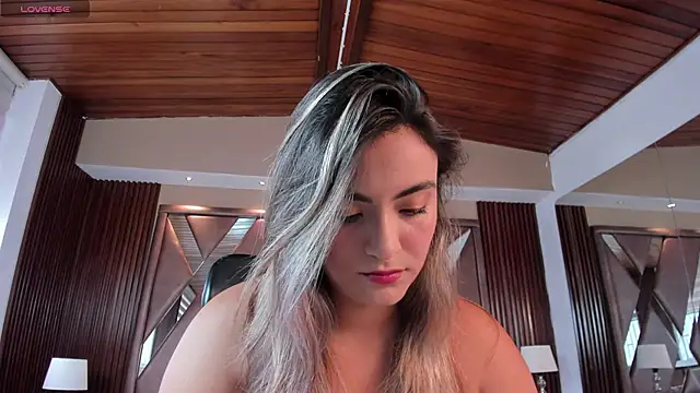 IsabellaaJoness online show from 05/29/26, 12:03