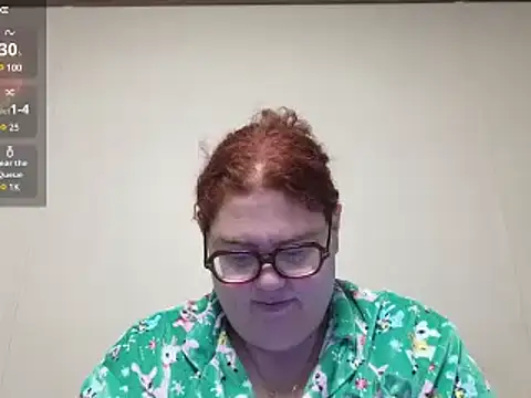 Snapshot of EmberCum chatting on 02/03/25, 11:20 EmberCum online show from 02/03/25, 11:20