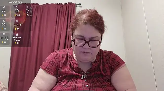 Snapshot of EmberCum chatting on 02/09/25, 10:31 EmberCum online show from 02/09/25, 10:31