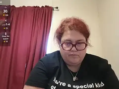 Snapshot of EmberCum chatting on 02/09/25, 07:09 EmberCum online show from 02/09/25, 07:09