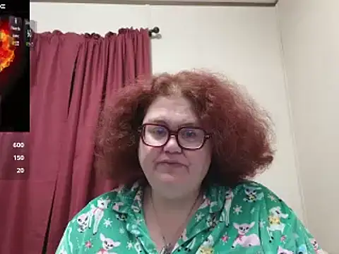 Snapshot of EmberCum chatting on 02/17/25, 10:40 EmberCum online show from 02/17/25, 10:40