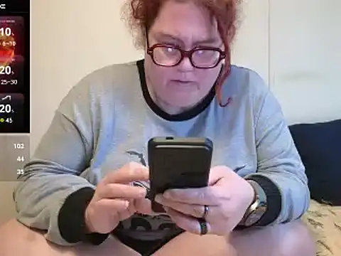 Snapshot of EmberCum chatting on 02/27/25, 04:53 EmberCum online show from 02/27/25, 04:53