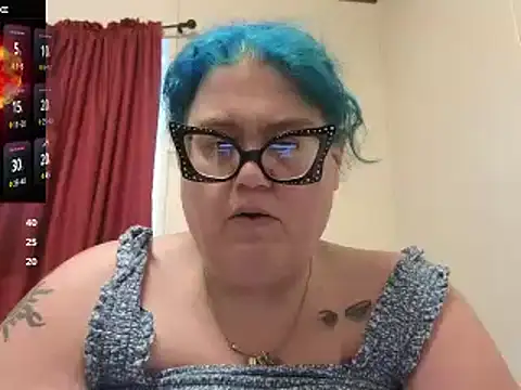 Snapshot of EmberCum chatting on 03/13/25, 10:43 EmberCum online show from 03/13/25, 10:43