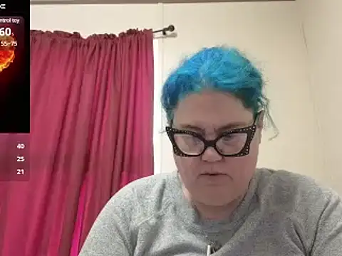 Snapshot of EmberCum chatting on 03/14/25, 12:07 EmberCum online show from 03/14/25, 12:07