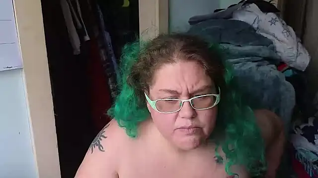 Snapshot of EmberCum chatting on 01/09/26, 03:59 EmberCum online show from 01/09/26, 03:59