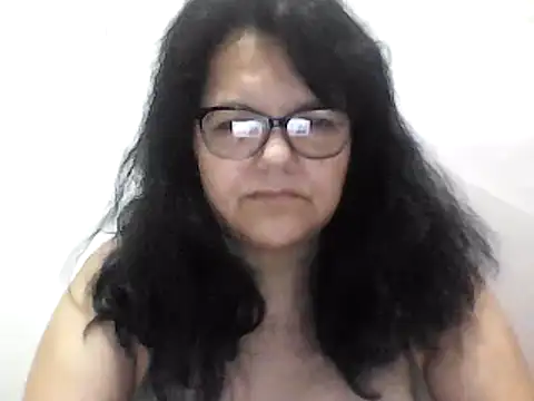 Snapshot of kassandra02 chatting on 01/13/25, 01:17 kassandra02 online show from 01/13/25, 01:17