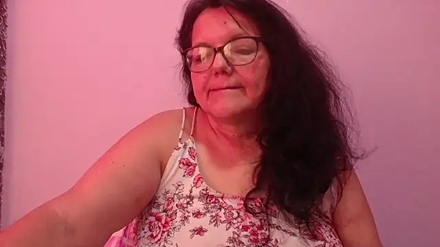 kassandra02 online show from 04/30/26, 12:33