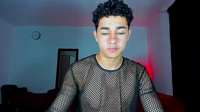 Snapshot of DavidfullOFlove chatting on 02/20/25, 05:55 DavidfullOFlove online show from 02/20/25, 05:55