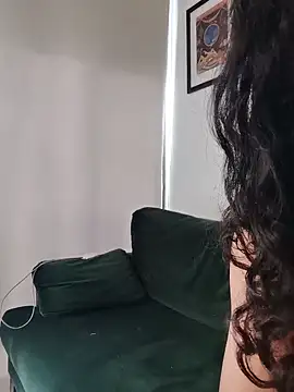 Redfloweer1 online show from 03/11/25, 01:23