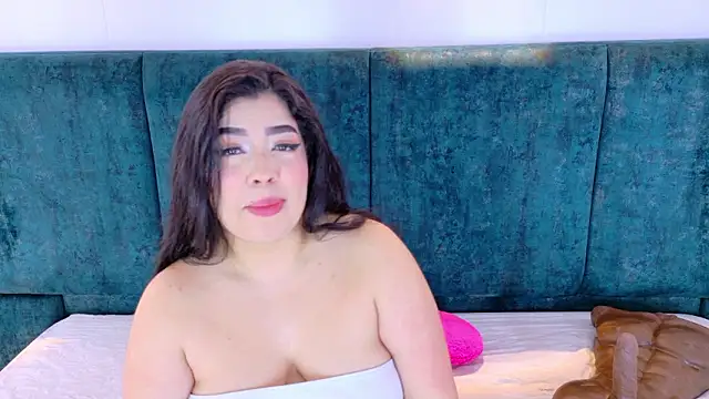 AgathaLynx online show from 02/09/26, 10:41