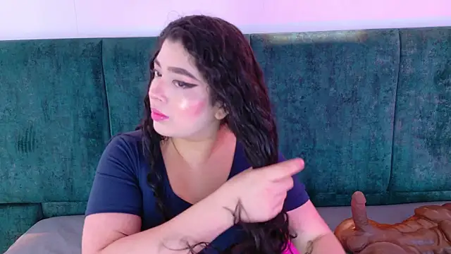 AgathaLynx online show from 04/14/26, 10:54