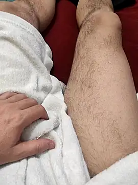 Snapshot of fikoivos chatting on 11/21/25, 08:51 fikoivos online show from 11/21/25, 08:51