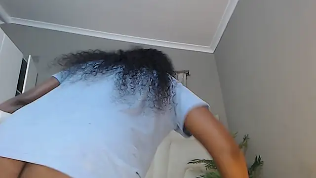 naughtyblackdolie online show from 12/19/24, 06:45