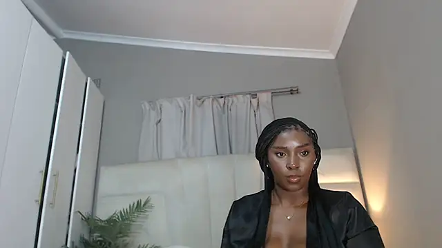 naughtyblackdolie online show from 05/09/26, 05:29