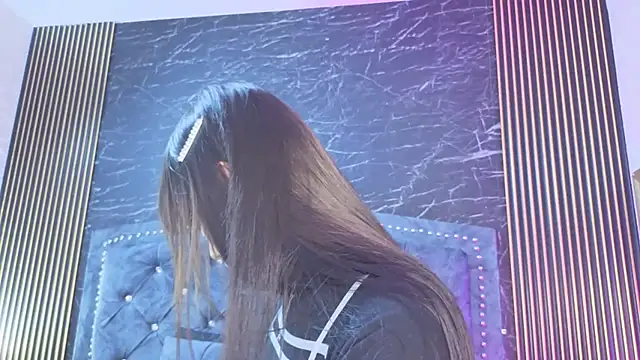 diosagolden online show from 12/18/25, 08:37