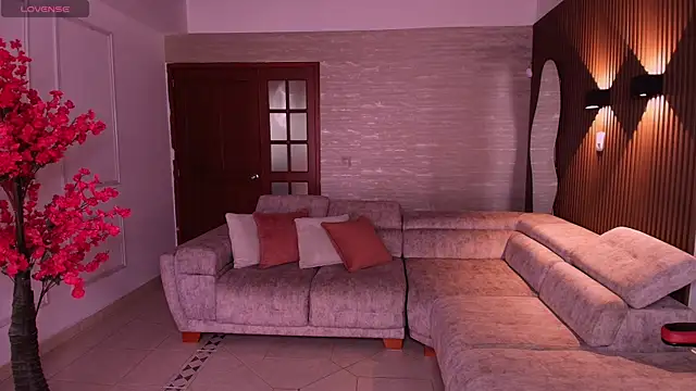 Anna parkker  online show from 03/20/26, 07:19