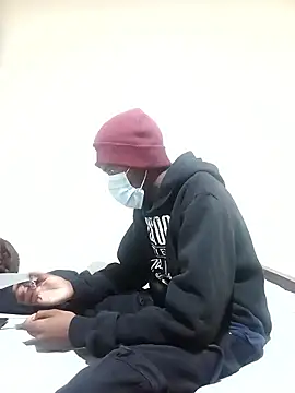 Snapshot of hot_ebonys1 chatting on 12/17/25, 08:59 hot ebonys1 online show from 12/17/25, 08:59