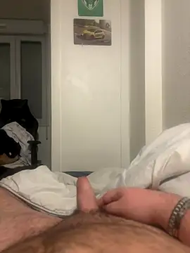 Snapshot of aquarium2345 chatting on 11/13/25, 07:13 aquarium2345 online show from 11/13/25, 07:13