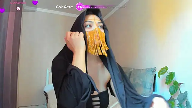 Snapshot of _cleopattra_ chatting on 10/18/25, 09:21 cleopattra online show from 10/18/25, 09:21