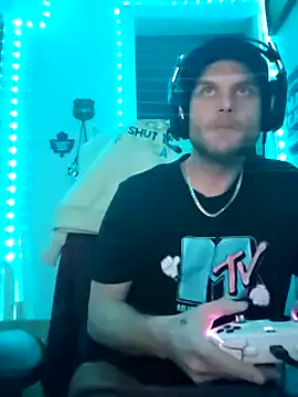 GeneralXMillyX online show from 01/10/25, 04:33