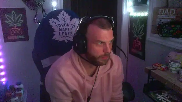 GeneralXMillyX online show from 11/10/25, 05:28