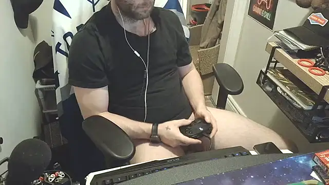 GeneralXMillyX online show from 07/10/26, 07:56