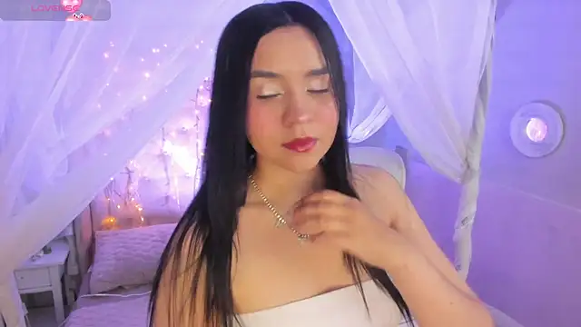 Hanna  Becker  online show from 03/05/25, 03:29