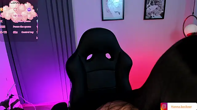 Hanna  Becker  online show from 04/12/26, 02:49