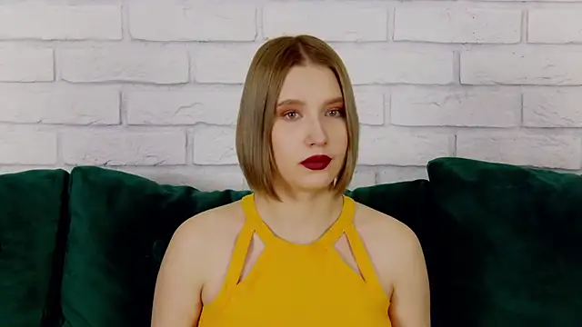 LiliLinn online show from 01/25/25, 11:34