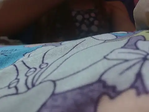 silky milky online show from 10/17/25, 08:00