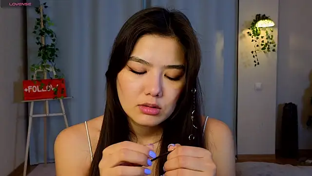 Snapshot of EmmaFisherf chatting on 01/19/25, 04:04 EmmaFisherf online show from 01/19/25, 04:04