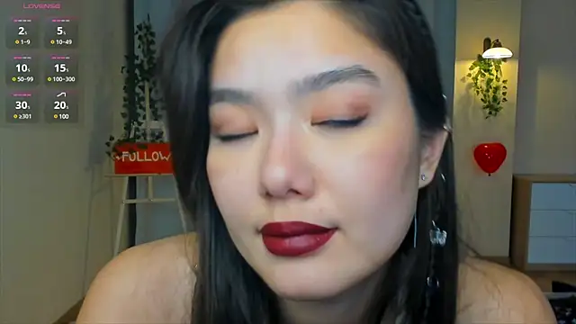 Snapshot of EmmaFisherf chatting on 02/15/25, 07:17 EmmaFisherf online show from 02/15/25, 07:17