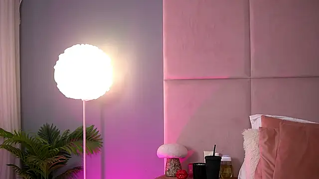 AlmaLuv online show from 02/13/26, 05:03