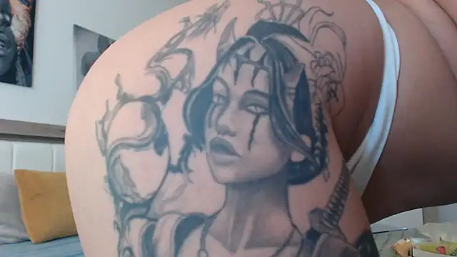 LaylaCruzRose online show from 01/24/25, 10:53