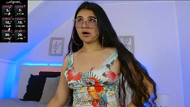 Tifanny grey online show from 01/04/25, 06:09