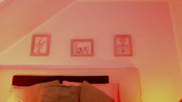 Tifanny grey online show from 03/17/25, 11:32