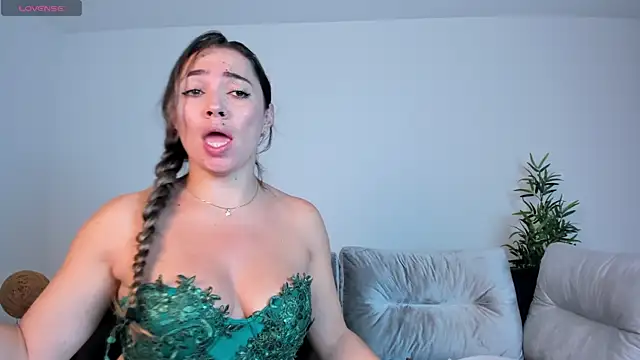 Alessia Taylorr online show from 03/21/25, 11:44