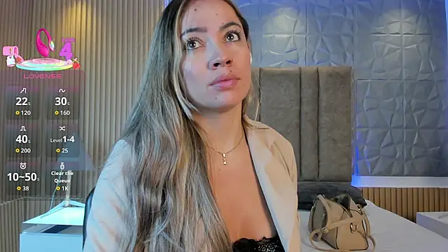 Alessia Taylorr online show from 09/12/25, 12:05