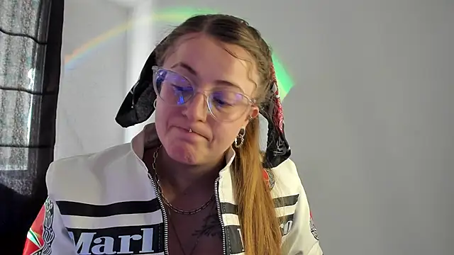 tekila   online show from 02/01/25, 07:34