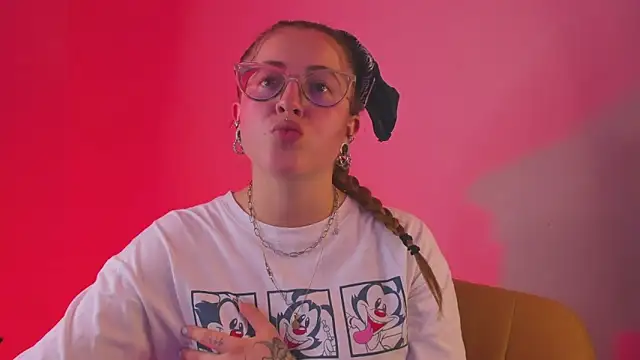 tekila   online show from 02/05/25, 11:28