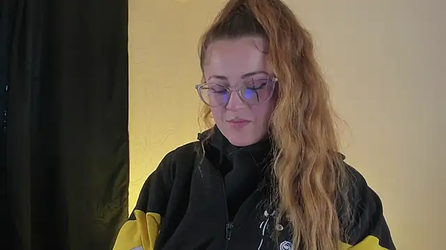 tekila   online show from 03/11/25, 10:53