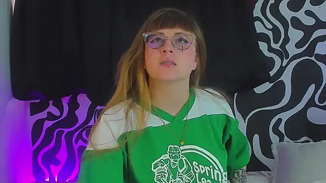 tekila   online show from 09/09/25, 06:29