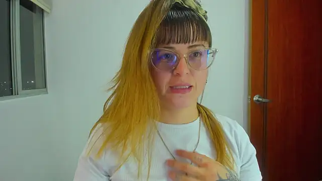 tekila   online show from 11/28/25, 12:24