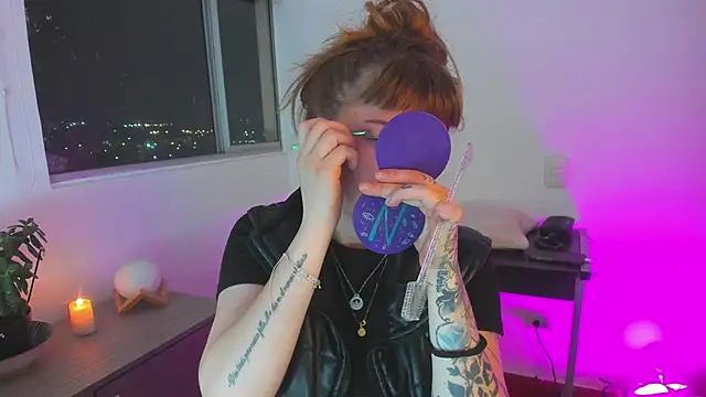 tekila   online show from 04/01/26, 01:50