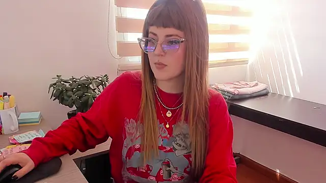 tekila   online show from 04/12/26, 07:52