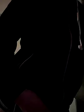 Snapshot of orient_zob chatting on 11/25/25, 04:01 orient zob online show from 11/25/25, 04:01