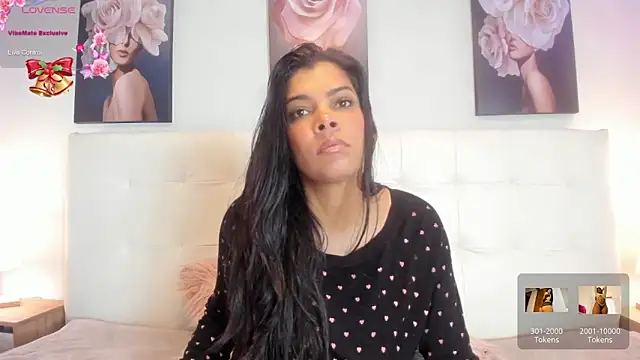 Snapshot of Sweetdreamses_ chatting on 12/13/24, 12:50 Sweetdreamses online show from 12/13/24, 12:50