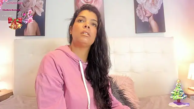 Snapshot of Sweetdreamses_ chatting on 12/28/24, 12:24 Sweetdreamses online show from 12/28/24, 12:24