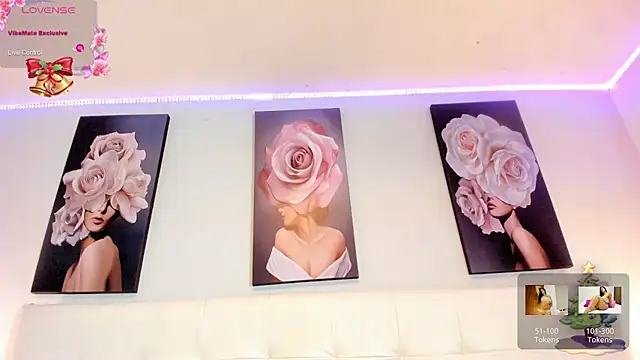 Snapshot of Sweetdreamses_ chatting on 12/30/24, 03:24 Sweetdreamses online show from 12/30/24, 03:24