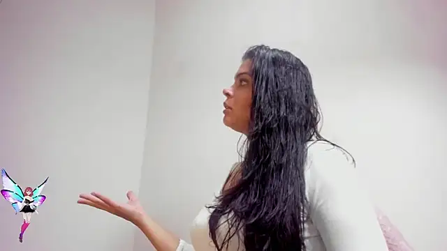 Snapshot of Sweetdreamses_ chatting on 02/28/25, 01:36 Sweetdreamses online show from 02/28/25, 01:36